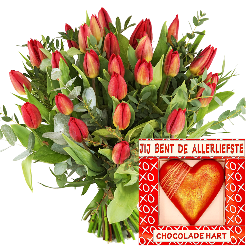 Boeketcadeau Boeket rode tulpen + chocolade hart jij bent de allerliefste